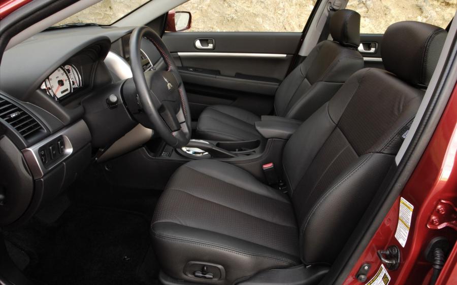  Mitsubishi Galant 2009 года  (фото 9 из 98)